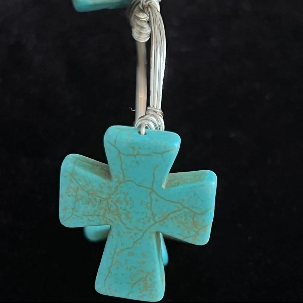 Faux Turquoise Jewelry Bundle Dangle Earrings + Bangle Bracelet OSFM - Picture 6 of 9